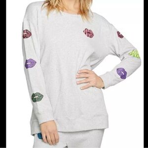 REVOLVE Chaser Neon Lips Pullover